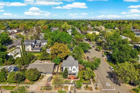 View/Area - 1121 4th St, Davis, CA 95616 photo 1 of 1