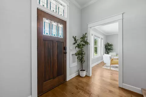 Entry Way - 1121 4th St, Davis, CA 95616 photo 2 of 3