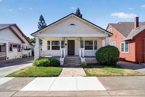 3140 T St, Sacramento, CA 95816