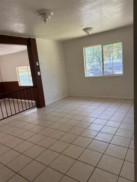 Living - 2112 Conant Ave, Modesto, CA 95350 photo 4 of 4