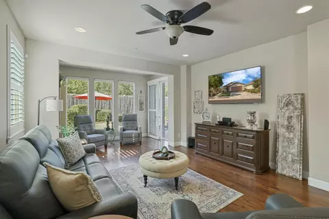 Living - 1379 Mill Run Ct, Manteca, CA 95336 photo 1 of 1