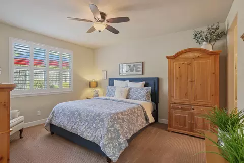 Bedroom - 1379 Mill Run Ct, Manteca, CA 95336 photo 2 of 4