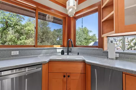 Kitchen - 110 Allen Ranch Rd, Sutter Creek, CA 95685 photo 4 of 8