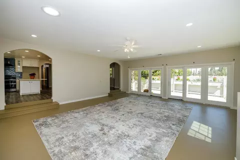 Living - 477 N Hewitt Rd, Linden, CA 95236 photo 3 of 3
