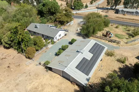 View/Area - 477 N Hewitt Rd, Linden, CA 95236 photo 6 of 7