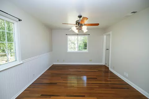 Bedroom - 477 N Hewitt Rd, Linden, CA 95236 photo 1 of 4
