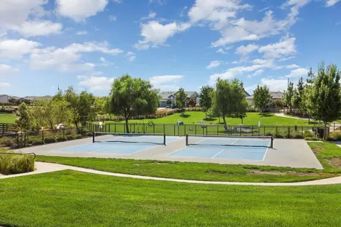 View/Area - 1267 Laurel Dr, Manteca, CA 95336 photo 2 of 5