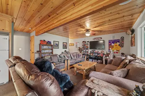 Living - 488 Mauna Kea Dr, Arnold, CA 95223 photo 10 of 12