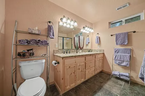 Bath - 488 Mauna Kea Dr, Arnold, CA 95223 photo 5 of 7