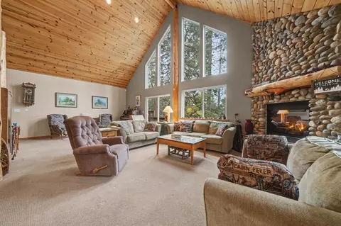 Living - 488 Mauna Kea Dr, Arnold, CA 95223 photo 2 of 12