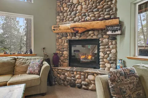 Living - 488 Mauna Kea Dr, Arnold, CA 95223 photo 3 of 12