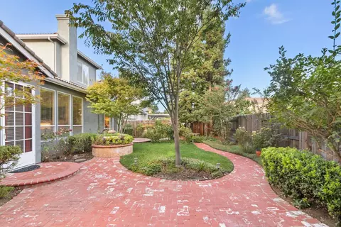 Exterior - 1601 Cape Cod Ct, Davis, CA 95616 photo 6 of 14