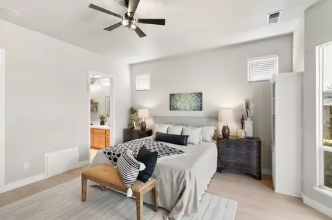 Bedroom - 1601 Cape Cod Ct, Davis, CA 95616 photo 1 of 4