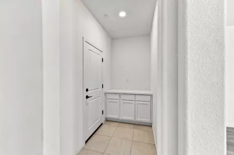 Entry Way - 4603 Flagstaff Dr, Folsom, CA 95630 photo 5 of 5