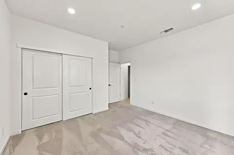 Bedroom - 4603 Flagstaff Dr, Folsom, CA 95630 photo 5 of 11