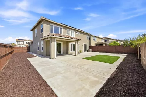 Exterior - 4603 Flagstaff Dr, Folsom, CA 95630 photo 4 of 7