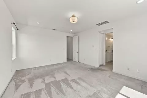 Bedroom - 4603 Flagstaff Dr, Folsom, CA 95630 photo 10 of 11