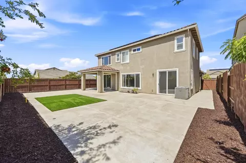 Exterior - 4603 Flagstaff Dr, Folsom, CA 95630 photo 5 of 7
