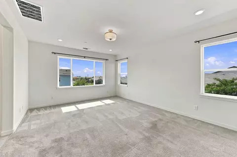 Bedroom - 4603 Flagstaff Dr, Folsom, CA 95630 photo 8 of 11