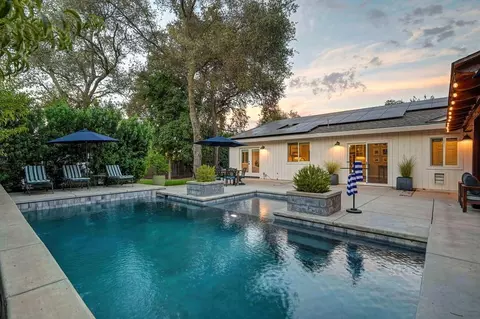 Exterior - 5911 Angelo Dr, Loomis, CA 95650 photo 11 of 22