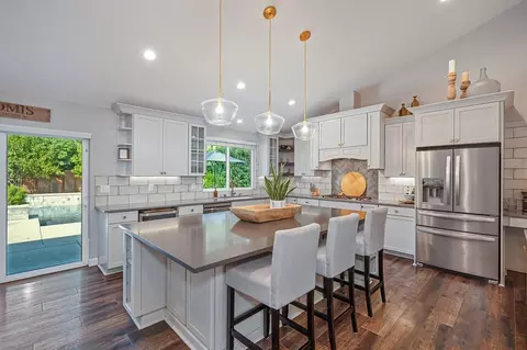 Kitchen - 5911 Angelo Dr, Loomis, CA 95650 photo 2 of 12