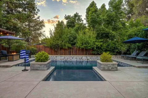 Exterior - 5911 Angelo Dr, Loomis, CA 95650 photo 8 of 22