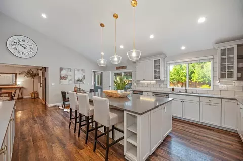 Kitchen - 5911 Angelo Dr, Loomis, CA 95650 photo 10 of 12