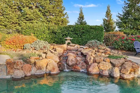 Exterior - 9481 Stablegate Rd, Wilton, CA 95693 photo 33 of 38