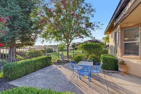 Exterior - 9481 Stablegate Rd, Wilton, CA 95693 photo 37 of 38