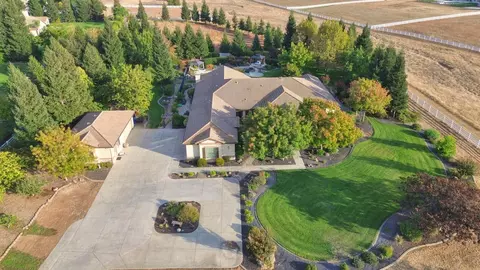 View/Area - 9481 Stablegate Rd, Wilton, CA 95693 photo 3 of 8