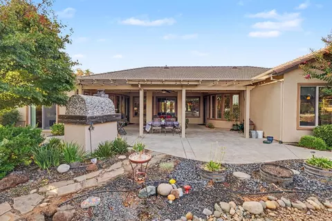 Exterior - 9481 Stablegate Rd, Wilton, CA 95693 photo 35 of 38