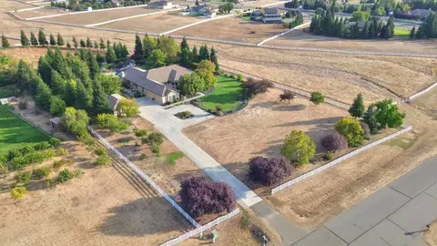 View/Area - 9481 Stablegate Rd, Wilton, CA 95693 photo 4 of 8
