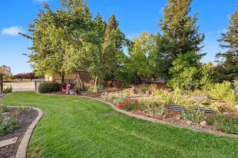 Exterior - 9481 Stablegate Rd, Wilton, CA 95693 photo 22 of 38