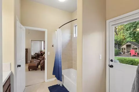Entry Way - 9481 Stablegate Rd, Wilton, CA 95693 photo 5 of 5