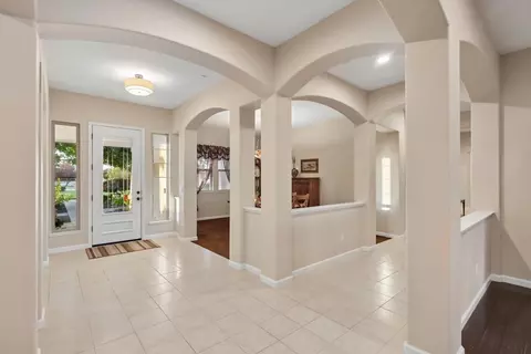 Entry Way - 9481 Stablegate Rd, Wilton, CA 95693 photo 1 of 5