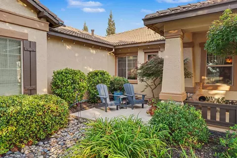 Exterior - 9481 Stablegate Rd, Wilton, CA 95693 photo 16 of 38