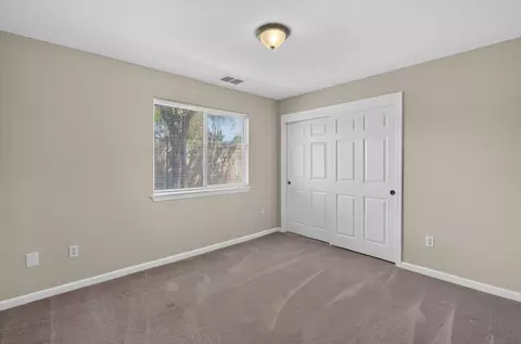 Bedroom - 440 Cherry Ln #C, Manteca, CA 95337 photo 1 of 4