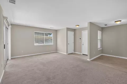 Living - 440 Cherry Ln #C, Manteca, CA 95337 photo 1 of 6