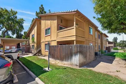Other - 440 Cherry Ln #C, Manteca, CA 95337 photo 2 of 5