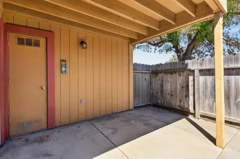 Exterior - 440 Cherry Ln #C, Manteca, CA 95337 photo 3 of 3