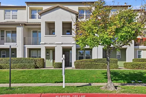 5631 Whimsical Ln, Sacramento, CA 95835