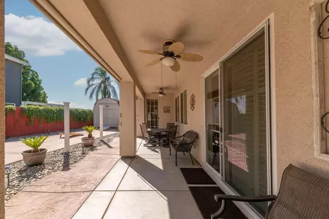 Exterior - 190 Kentucky Ct, Manteca, CA 95337 photo 12 of 15