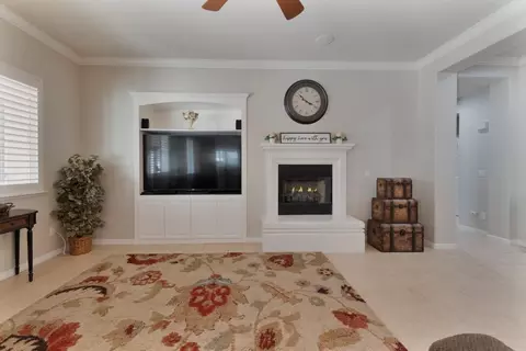 Living - 190 Kentucky Ct, Manteca, CA 95337 photo 3 of 3