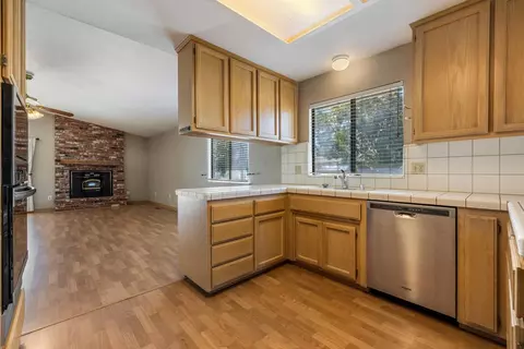 Kitchen - 2 N Pinewood Ct, Lodi, CA 95242 photo 3 of 3