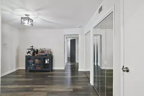 Entry Way - 414 E Benjamin Holt Dr, Stockton, CA 95207 photo 1 of 3