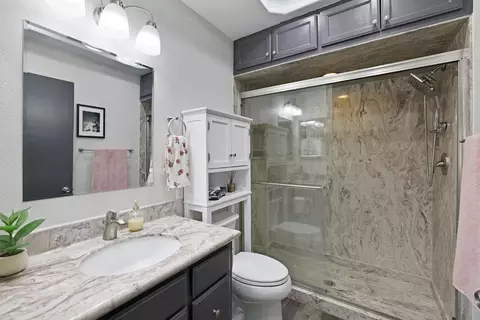 Bath - 414 E Benjamin Holt Dr, Stockton, CA 95207 photo 1 of 5
