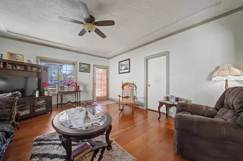 Living - 515 N Main St, Jackson, CA 95642 photo 2 of 2