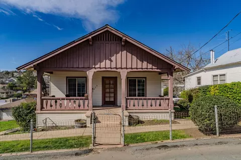 Exterior - 515 N Main St, Jackson, CA 95642 photo 9 of 12