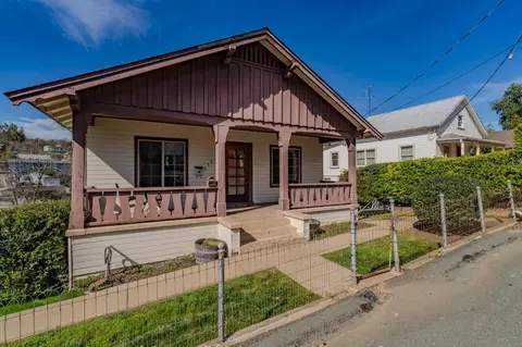 Exterior - 515 N Main St, Jackson, CA 95642 photo 5 of 12