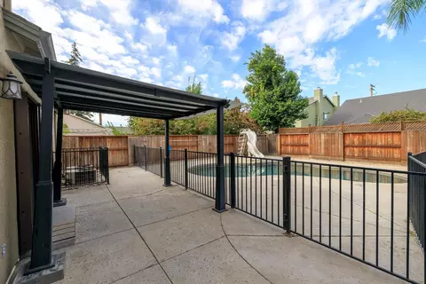 Exterior - 2217 Lionudakis Ct, Modesto, CA 95355 photo 2 of 6